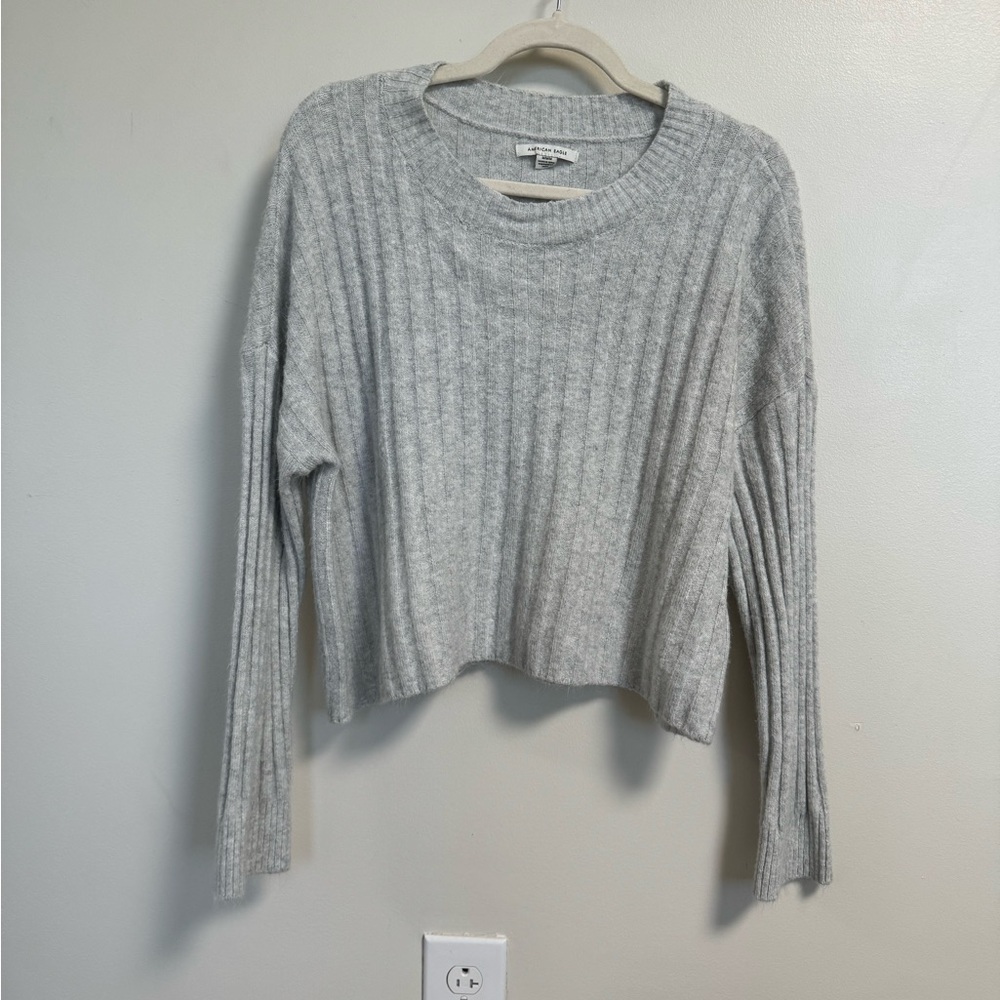 American Eagle Lightweight Sweater